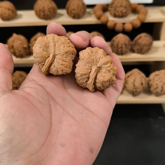 吊坠文玩核桃蛤莫一帆风顺