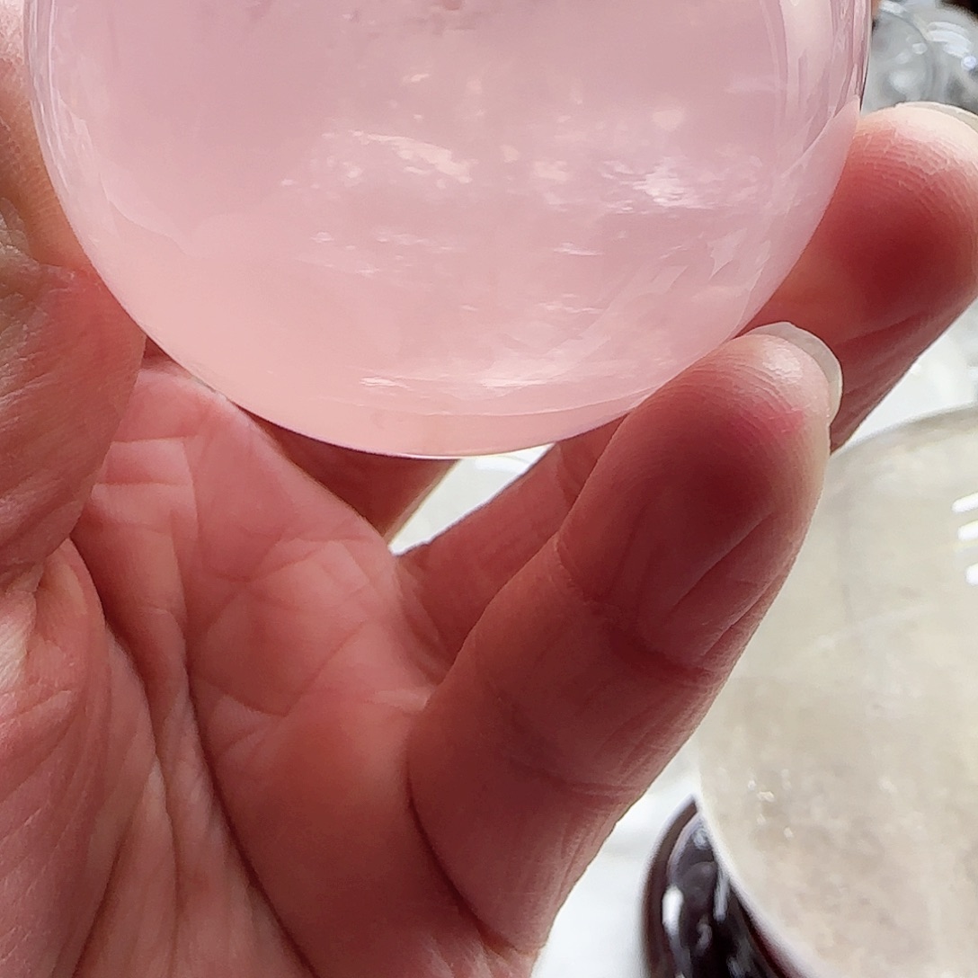 水晶球未镶嵌u****?天然