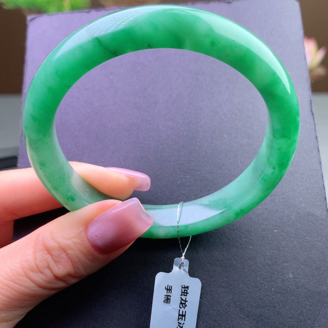 石英质玉手镯未镶嵌用****9