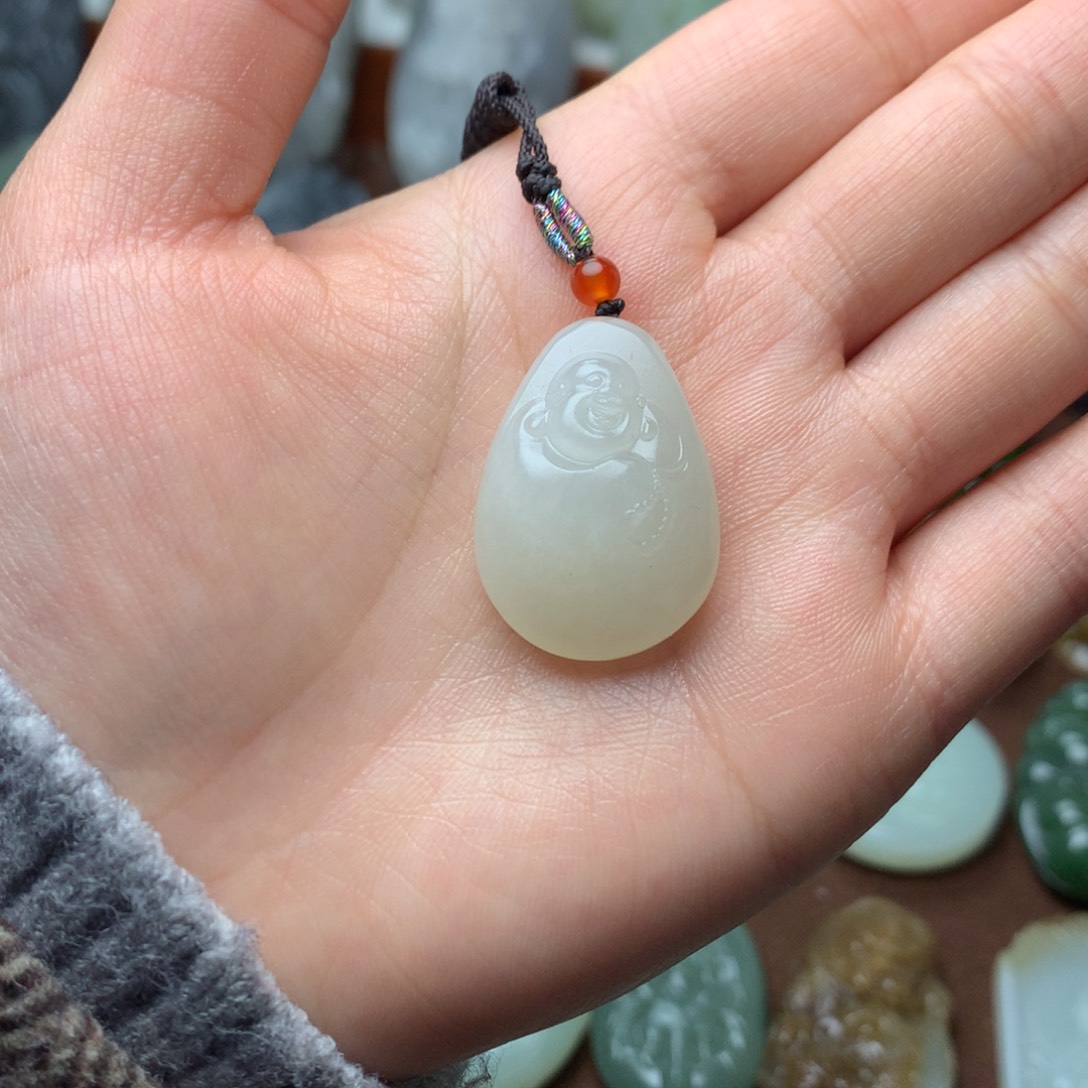 和田玉挂件未镶嵌