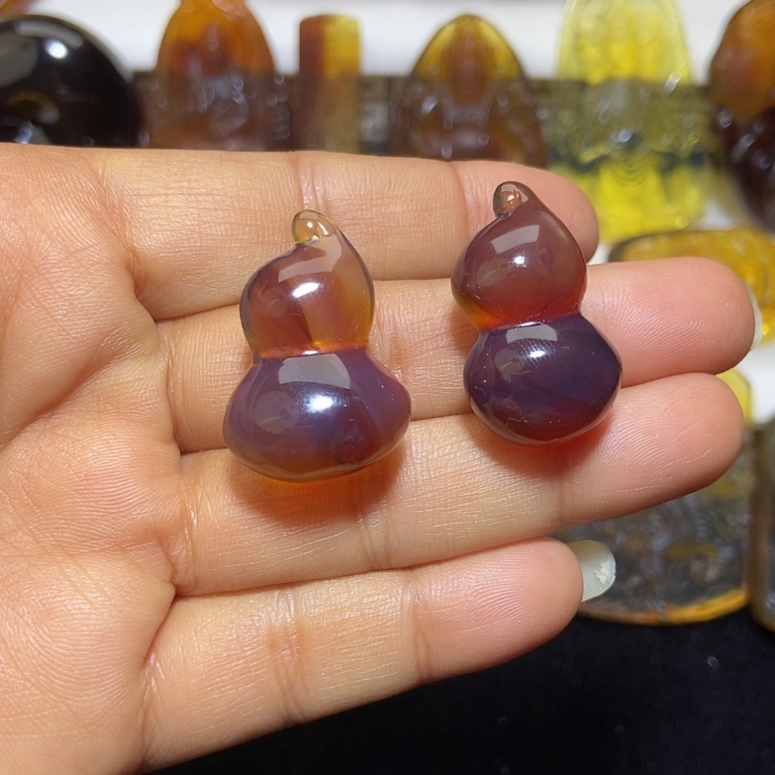 琥珀未镶嵌颈饰缅甸天然琥珀吊坠