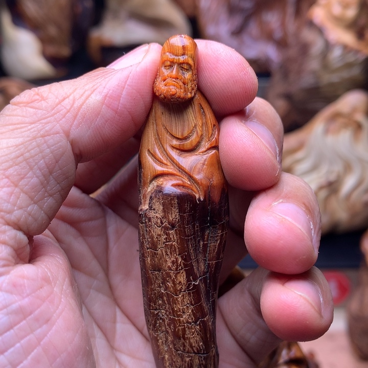 柏木（崖柏）崖柏陈化料手把件