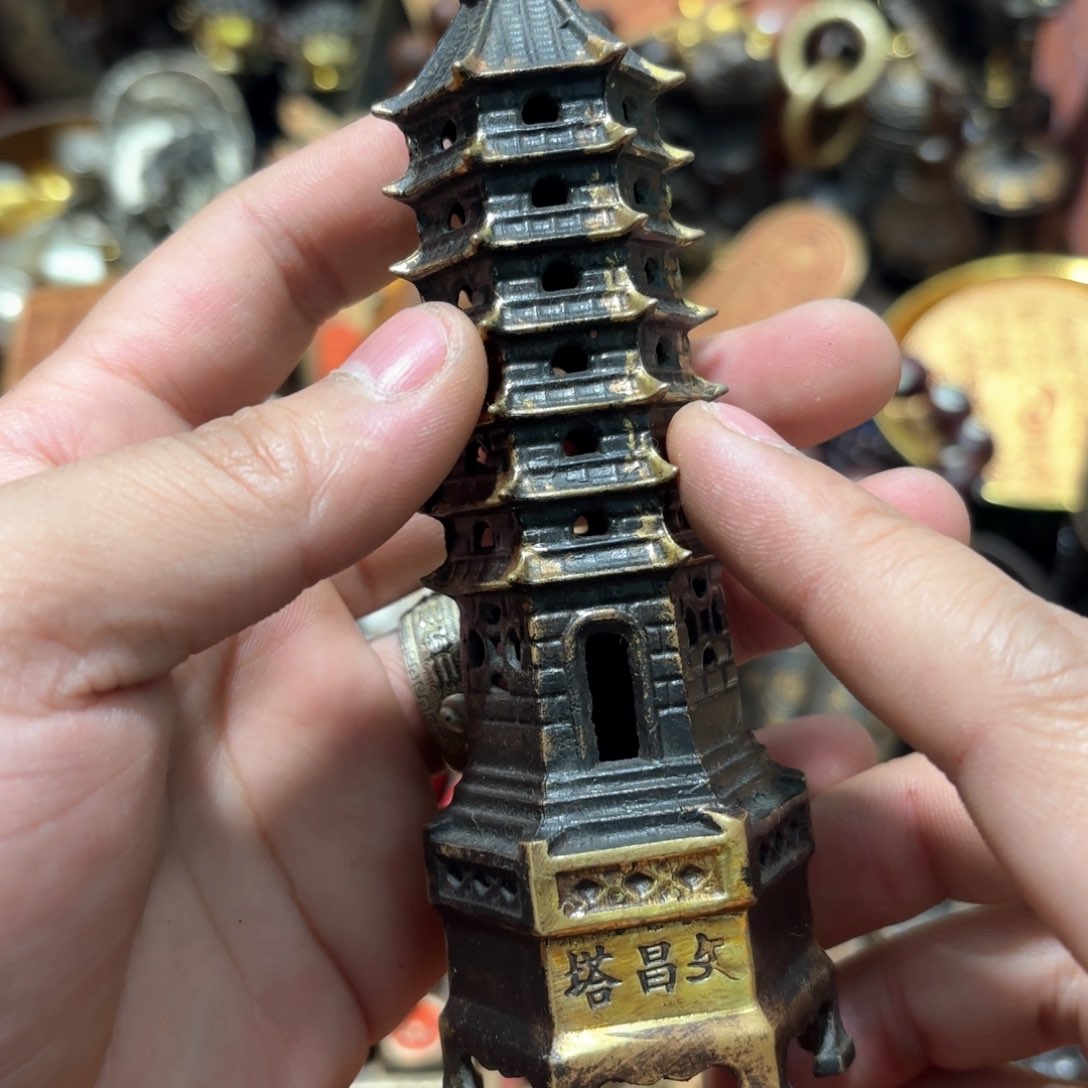 铜器摆件收收藏藏