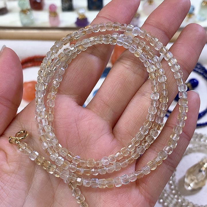 水晶香水瓶未镶嵌