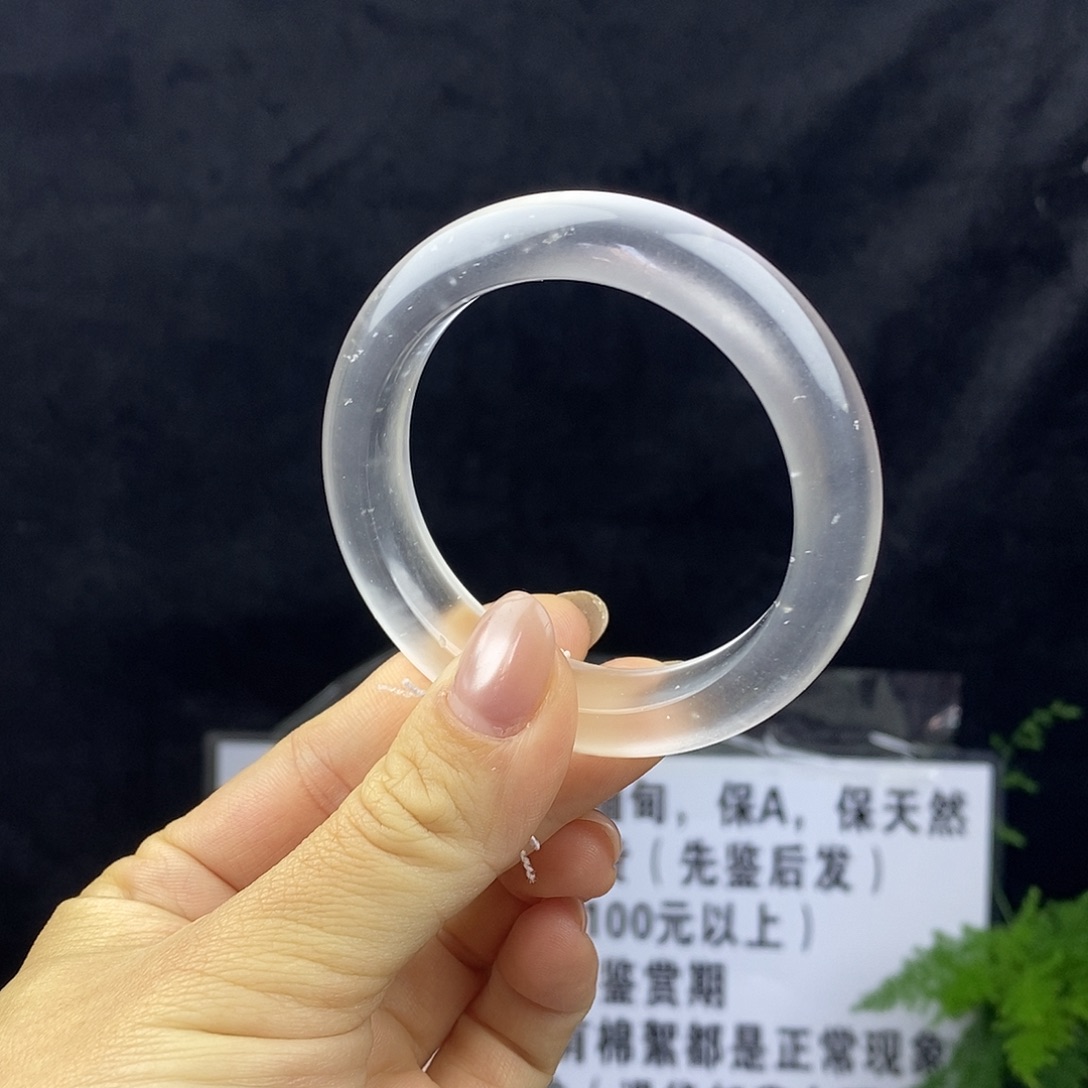 石英质玉未镶嵌手镯51.4白冰刚子