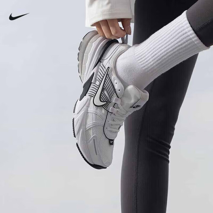 NIKE耐克女鞋V2K RUN 25冬季新款老爹鞋耐磨健身鞋运动休闲跑步鞋