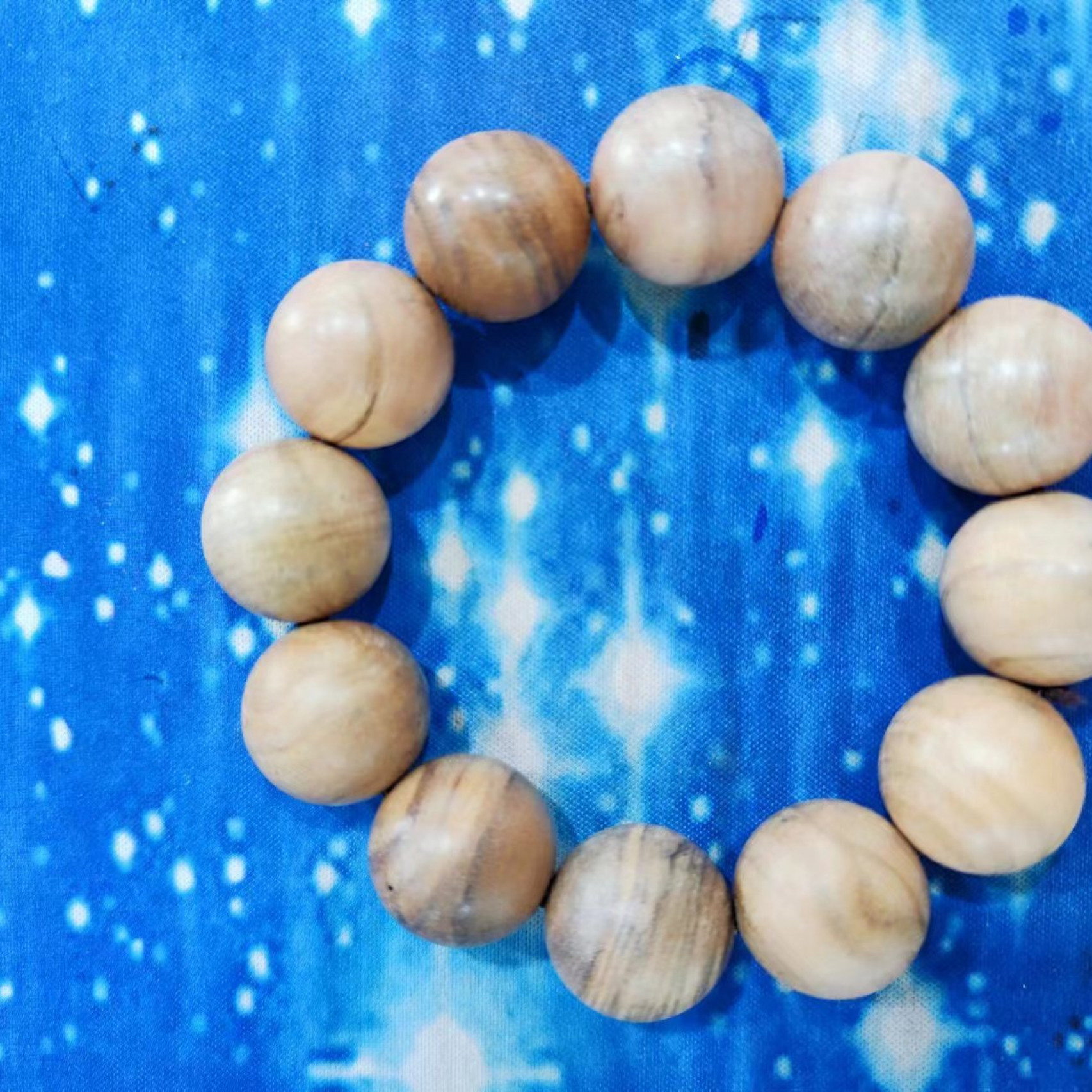 36号 奶香木1.8+cm手串