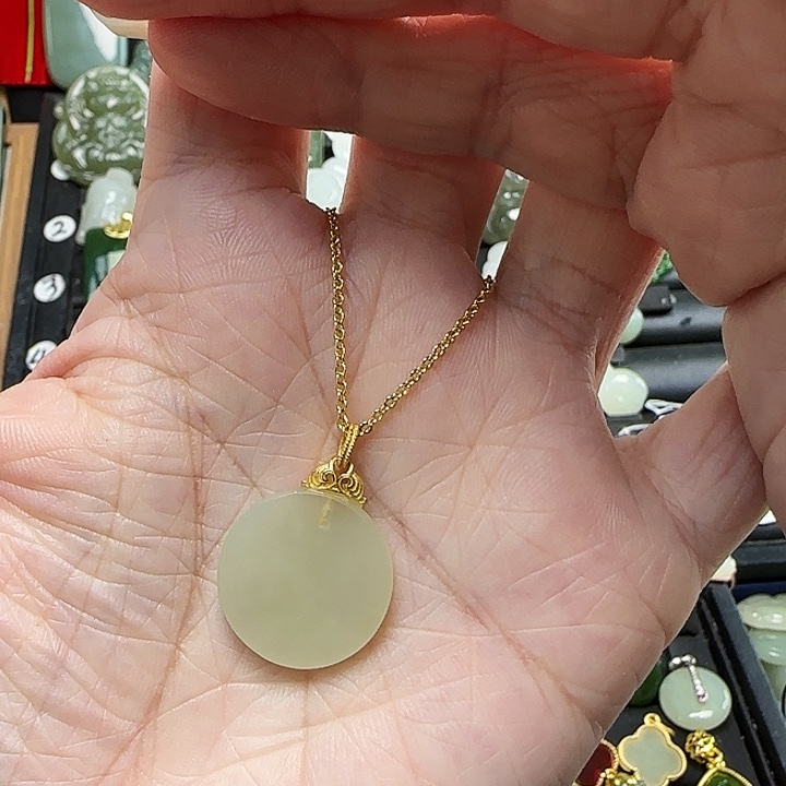 颈饰银S925镶嵌和田玉