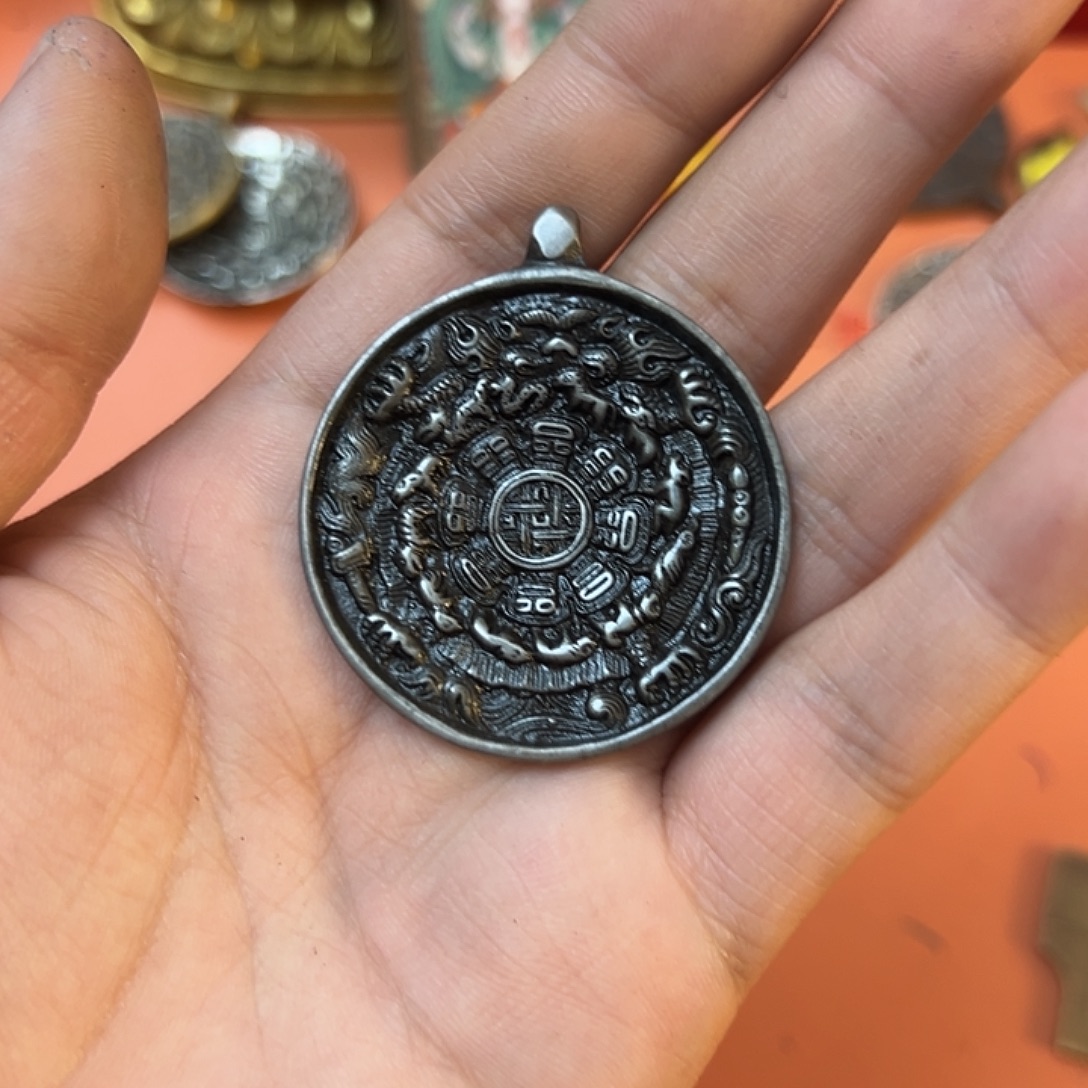 玛吉阿米藏式臻品直播间