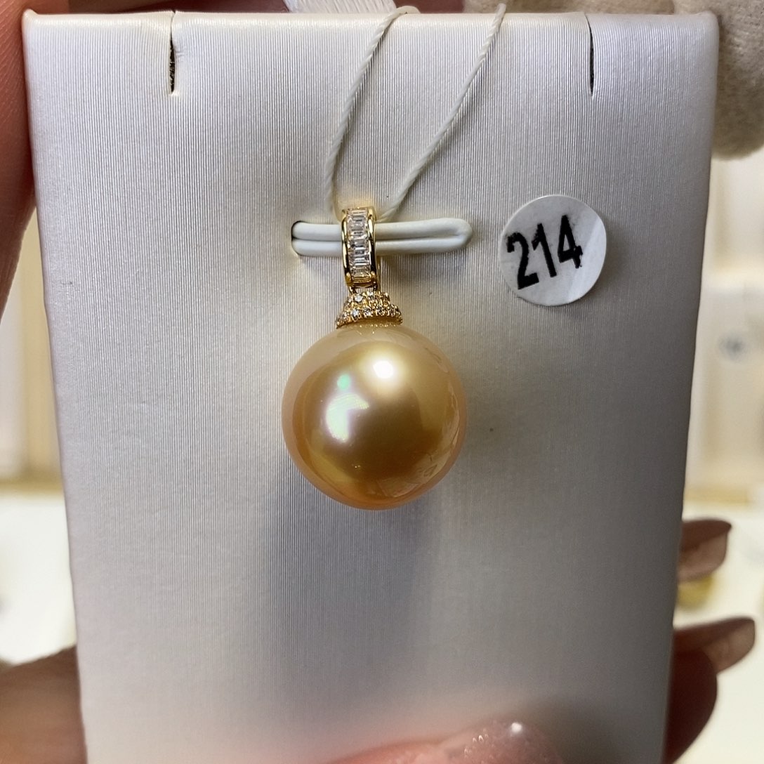 海水珍珠吊坠(不含链)18K金镶嵌