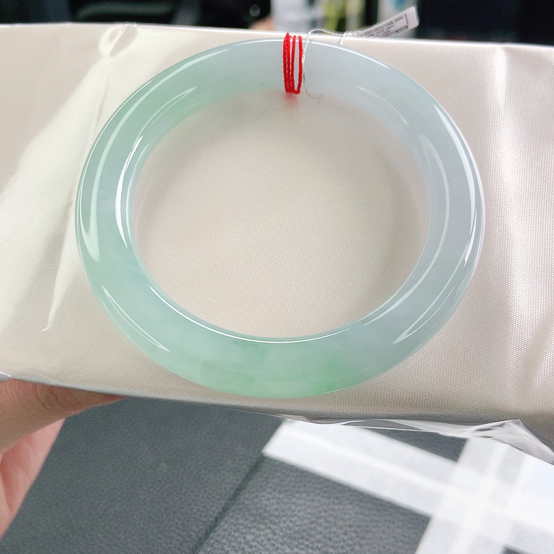 未镶嵌手镯翡翠52圈