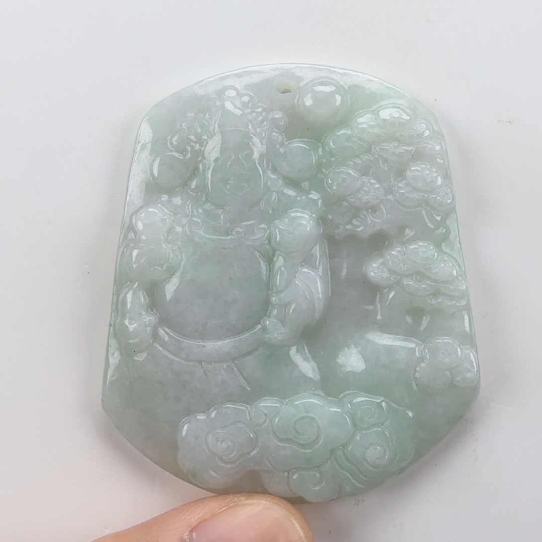翡翠挂件未镶嵌翡翠