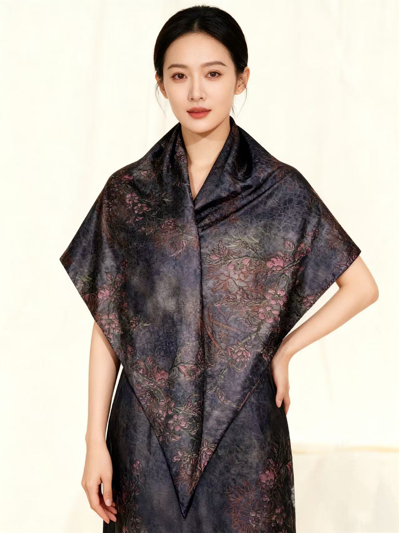 A374【寒梅暮雪】140*140围巾新款时尚百搭洋气面料布料