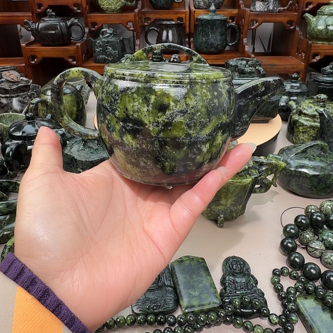 唯***醉蛇纹石玉未镶嵌藏玉药王石茶壶