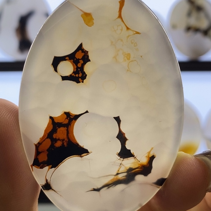 玛瑙/玉髓合金颈饰