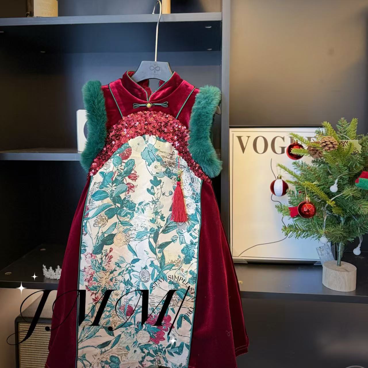 【绮梦】2024设计师设计时尚走秀秋冬款加厚国风连衣