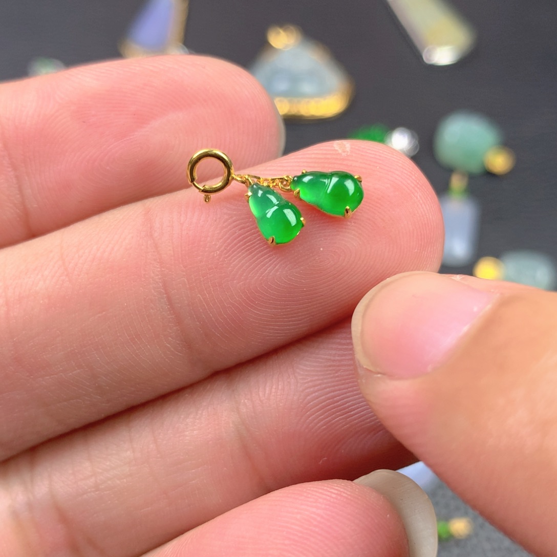 【闪购商品】翡翠18K金镶嵌颈饰翡翠