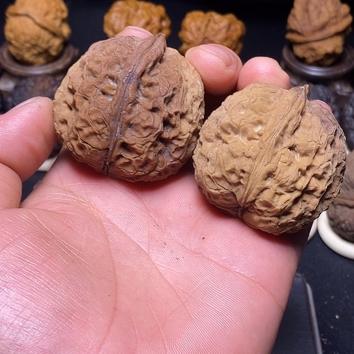 文玩核桃吊坠云南铁核桃直播福利22