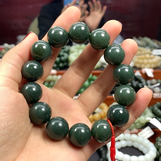 和田玉手链未镶嵌