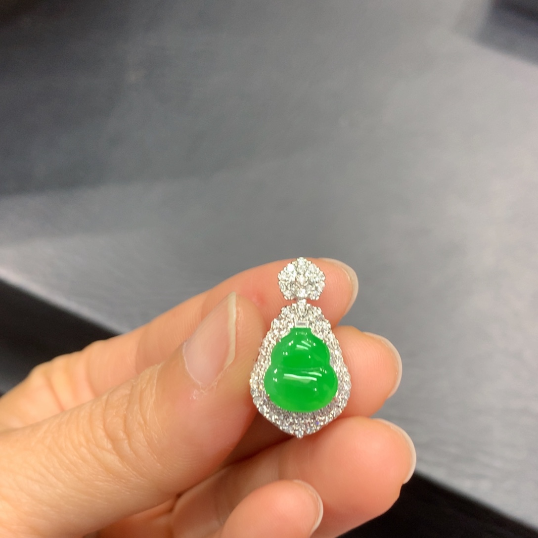 翡翠18K金镶嵌吊坠(不含链)