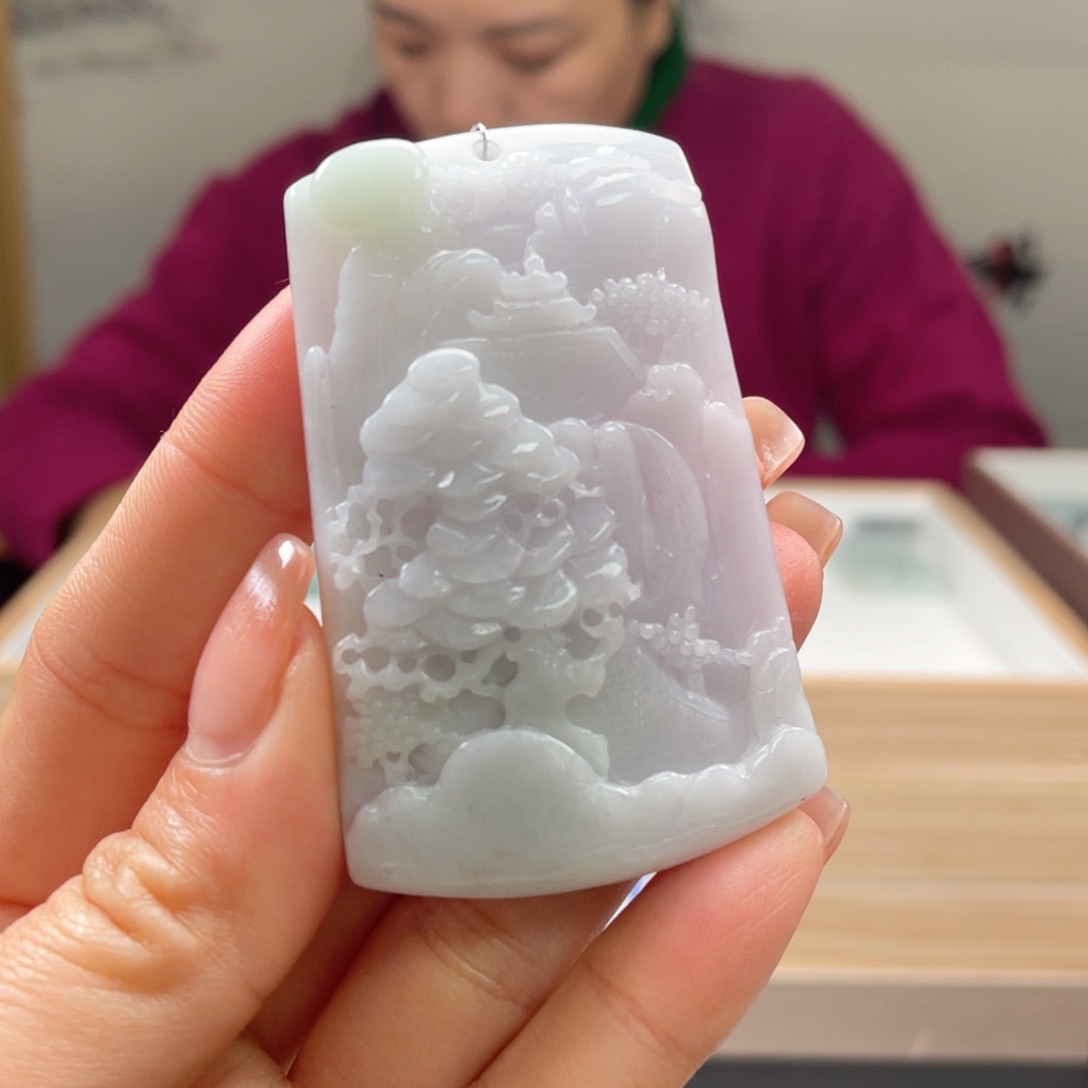 翡翠吊坠(不含链)未镶嵌