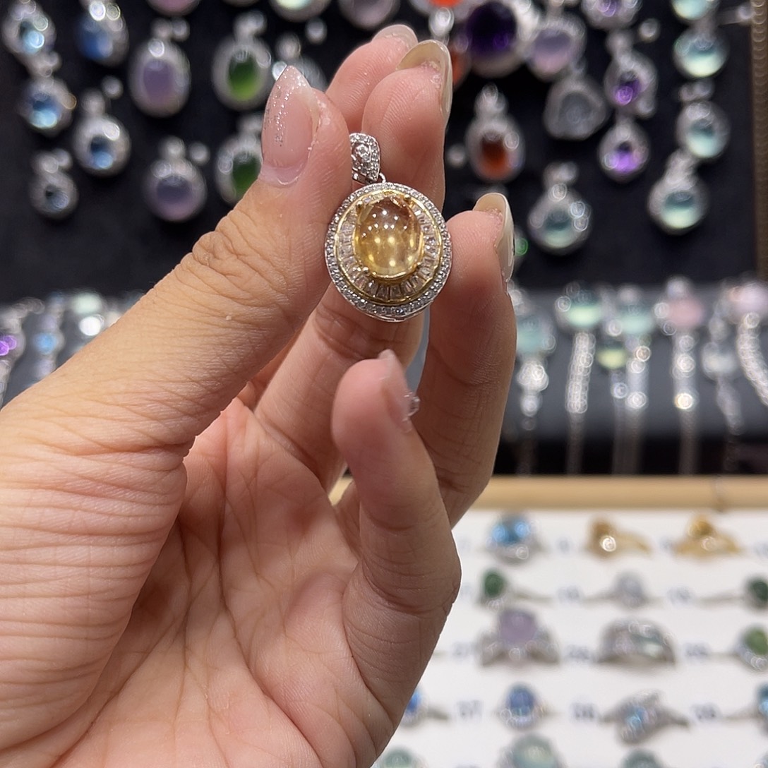 银S925镶嵌蛇纹石玉吊坠