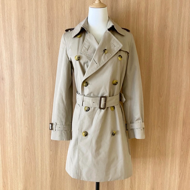 99新 BURBERRY/博柏利 沙色风衣 uk6码/60007141/代卖服务/12期