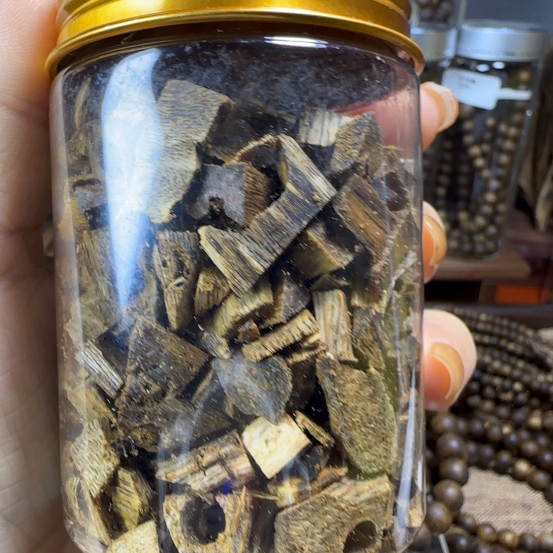 沉香碎屑沉香50克碎料