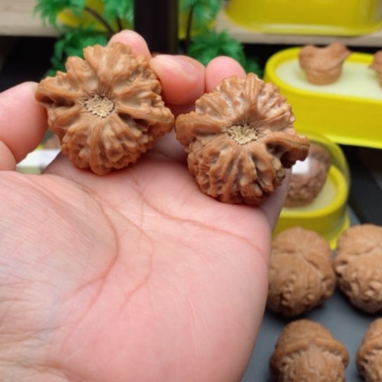 把件文玩核桃哈**4龙门涧