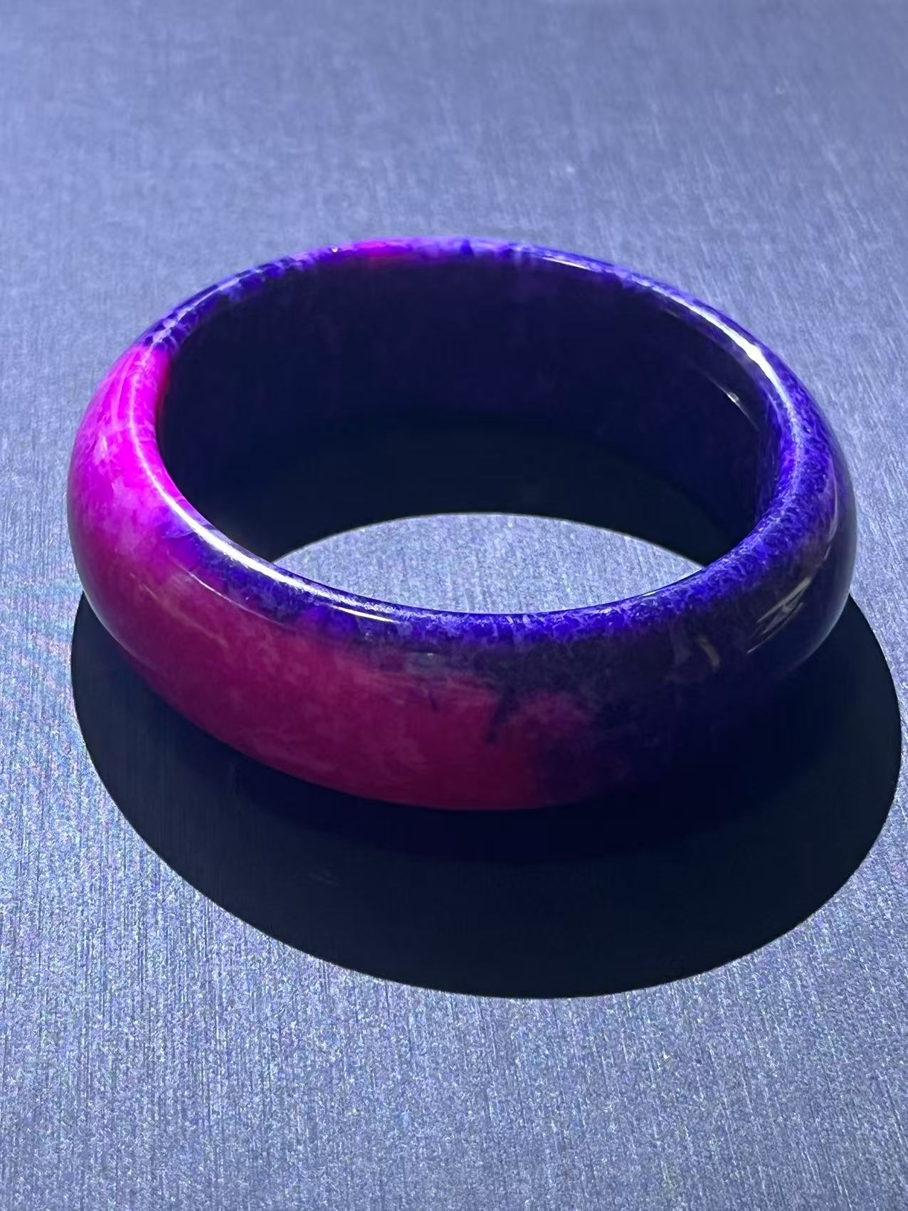 收藏级轻奢时尚气质简约精致手镯FYL61403