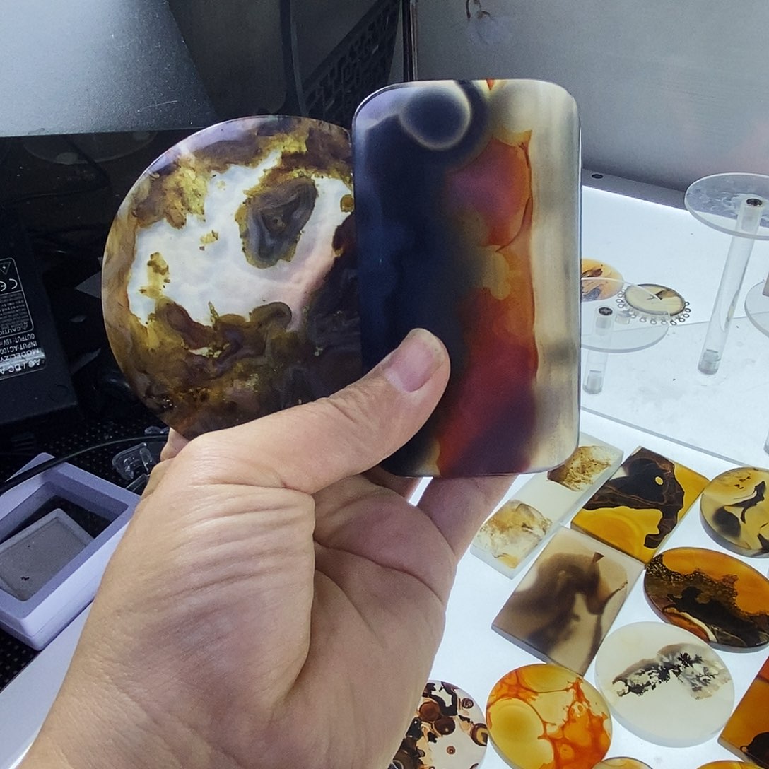 风***楼合成碳硅石非金属时尚图纹画面石饰品