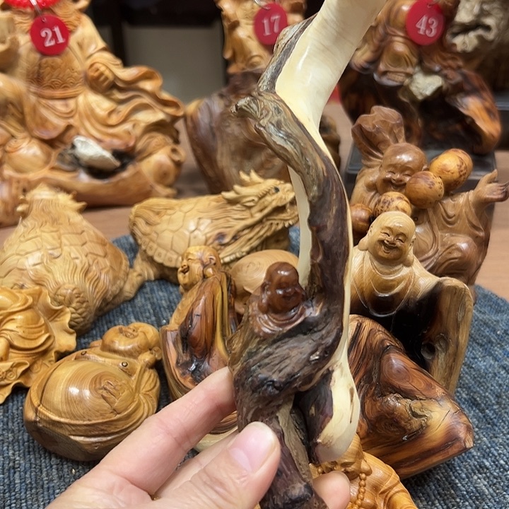 柏木太行崖柏手把摆件