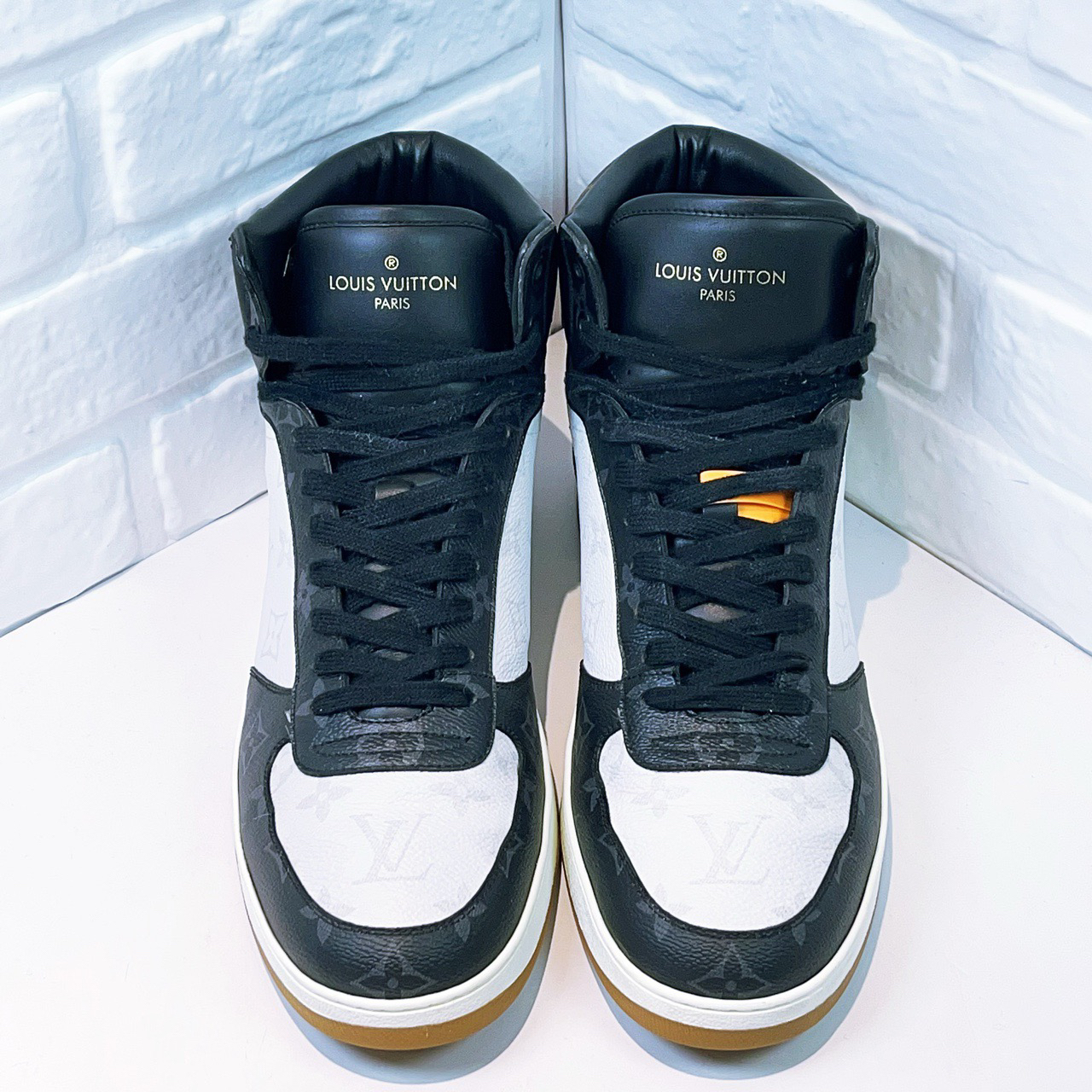 99新 LouisVuitton/路易威登 LV 路易威登 黑白板鞋 欧码9码43码