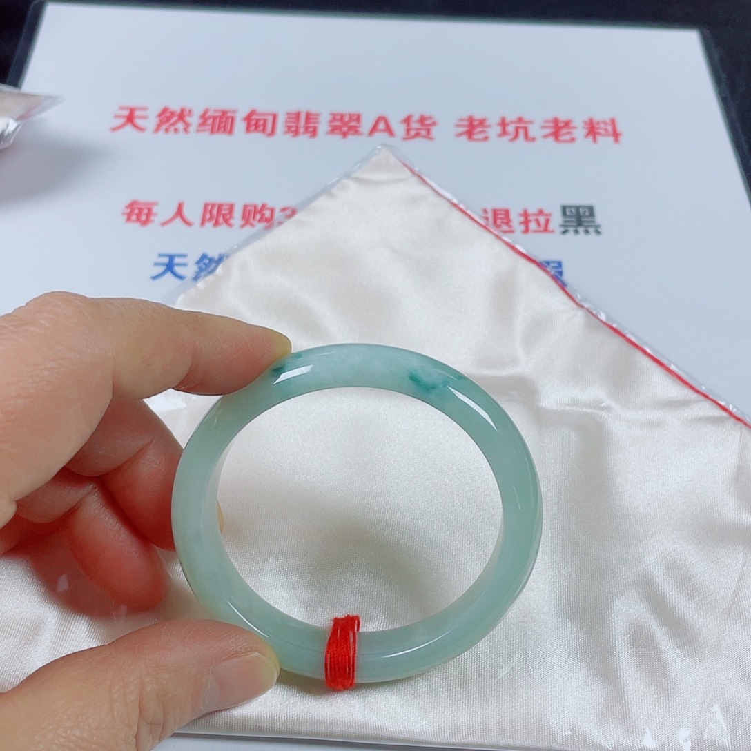 翡翠未镶嵌手镯天然翡翠手镯52