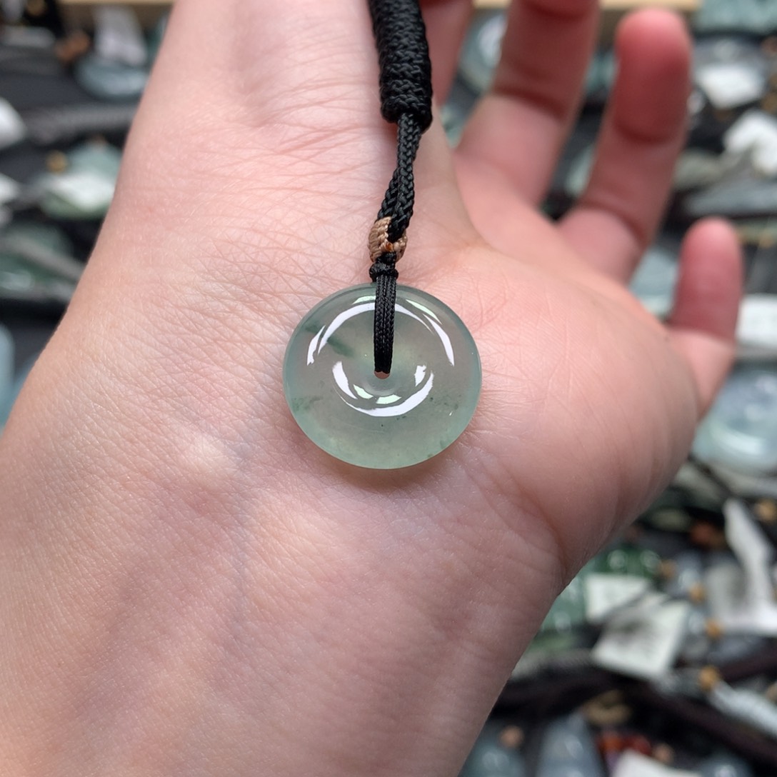 翡翠颈饰未镶嵌000000000000