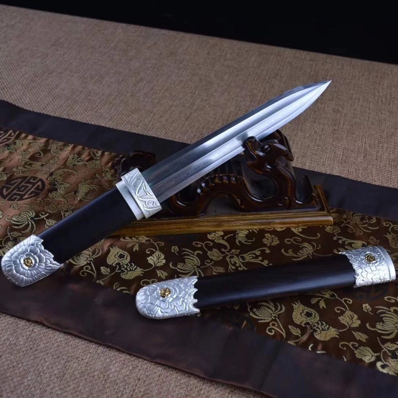 梨花短剑纯铜鎏金银装饰黑檀木鞘百炼花纹钢剑身未开刃