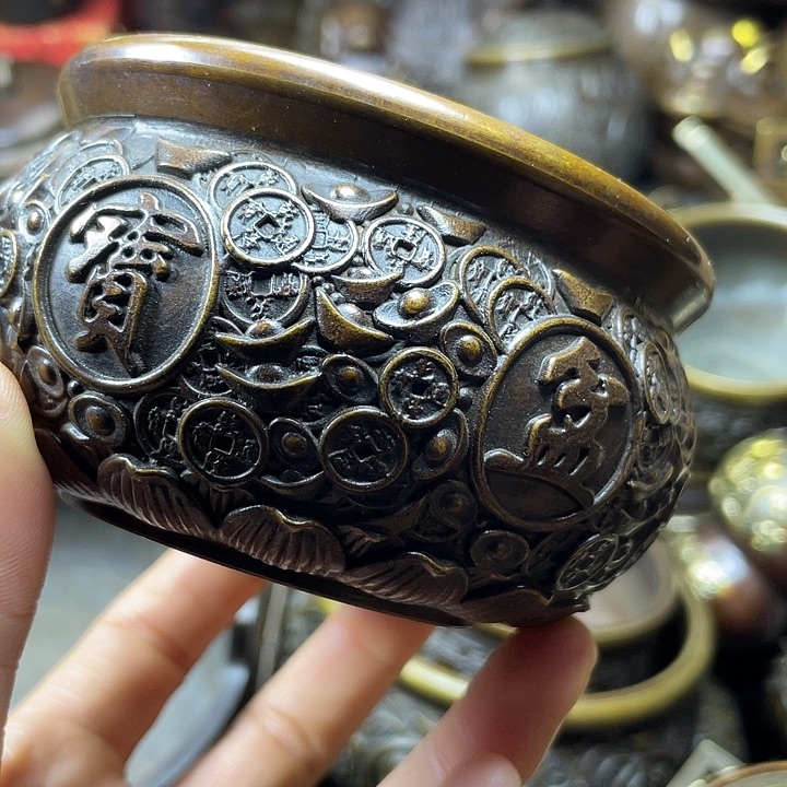 全是铜铜铜器铜器