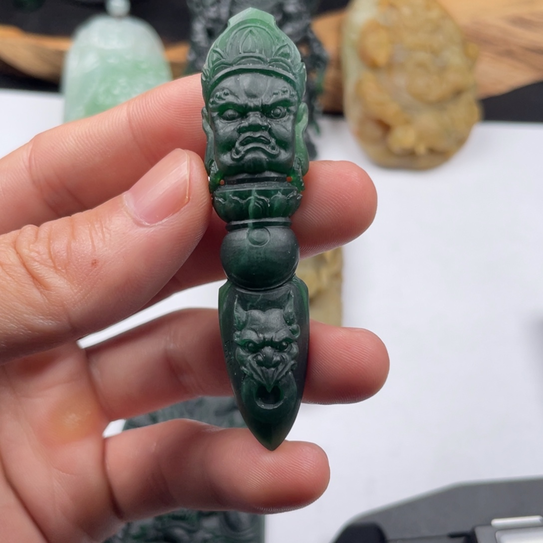 定制翡翠未镶嵌降魔杵