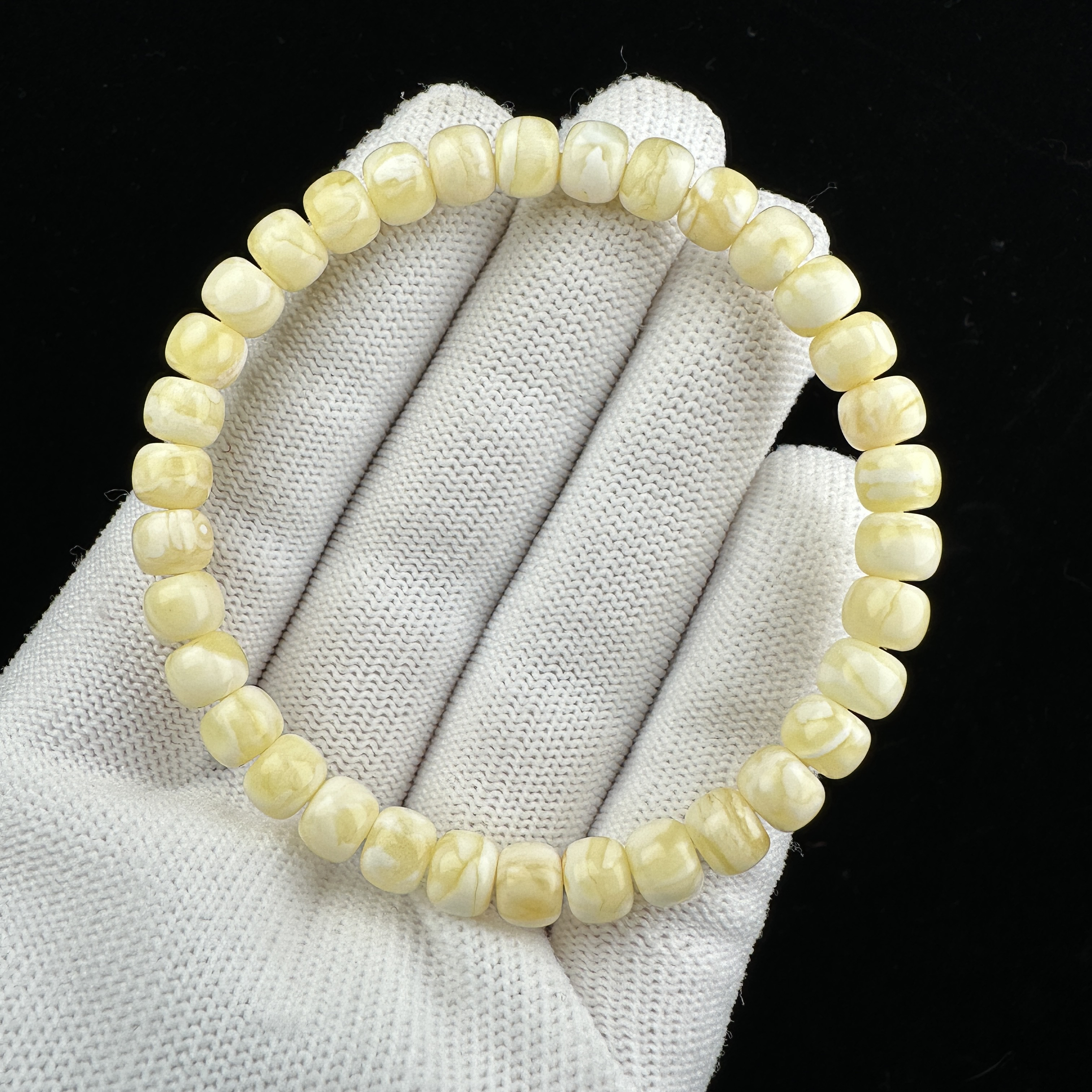 G1536天然原矿蜜蜡 瓷白花手串 6.7*5.4mm抖音基地质检发货