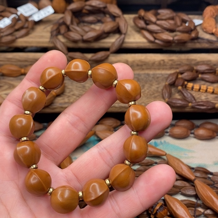 橄榄核手串/手链前***锦1.4鲨鱼背13颗橄榄核隔片