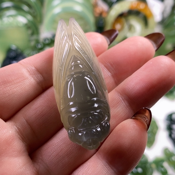 未镶嵌蛇纹石玉颈饰