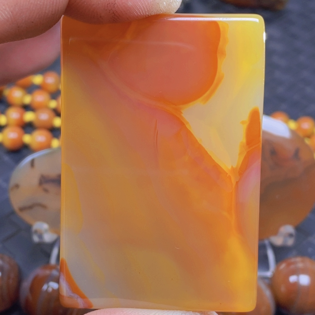 玛瑙/玉髓颈饰未镶嵌