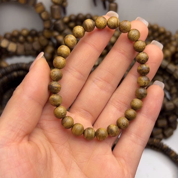 沉香碎屑沉香种植奇楠卡07圆珠单圈