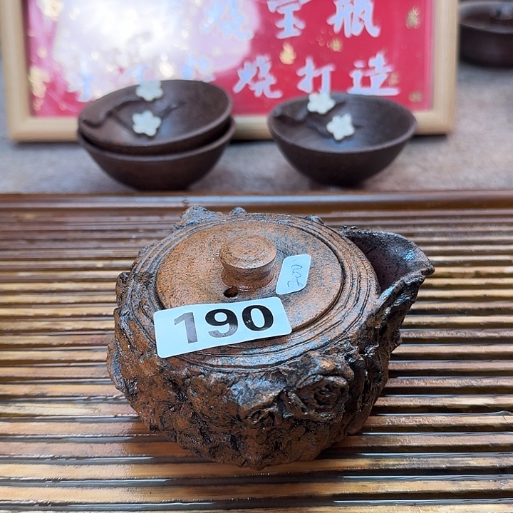 纯手工打造粗陶茶具