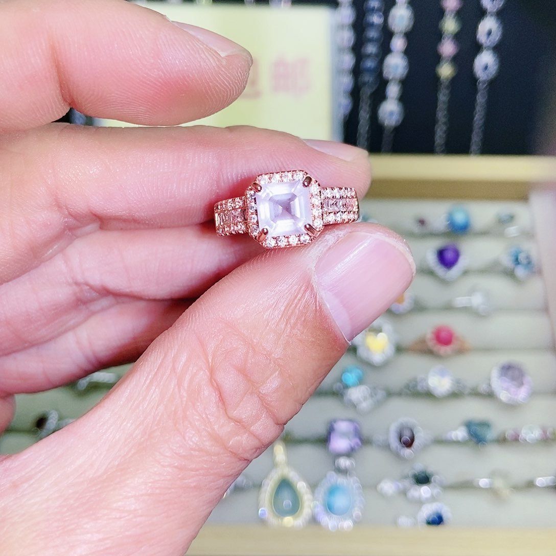 【闪购商品】未镶嵌戒指芙蓉石