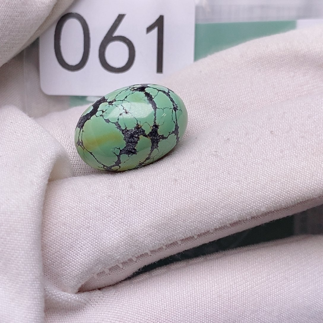 绿松石未镶嵌珠宝半成品
