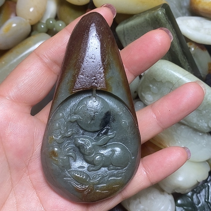 和田玉未镶嵌挂件