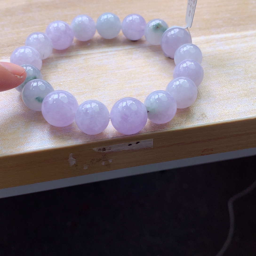 翡翠颈饰未镶嵌吊坠