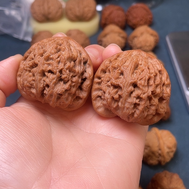 文玩核桃吊坠水龙纹42