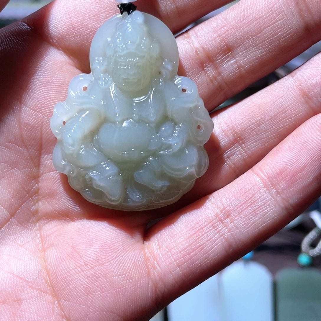 和田玉挂件未镶嵌